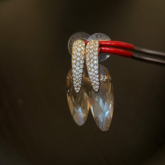 Champagne With Pave White Stone Swarovski Designer Earrings - Picture 5 of 7